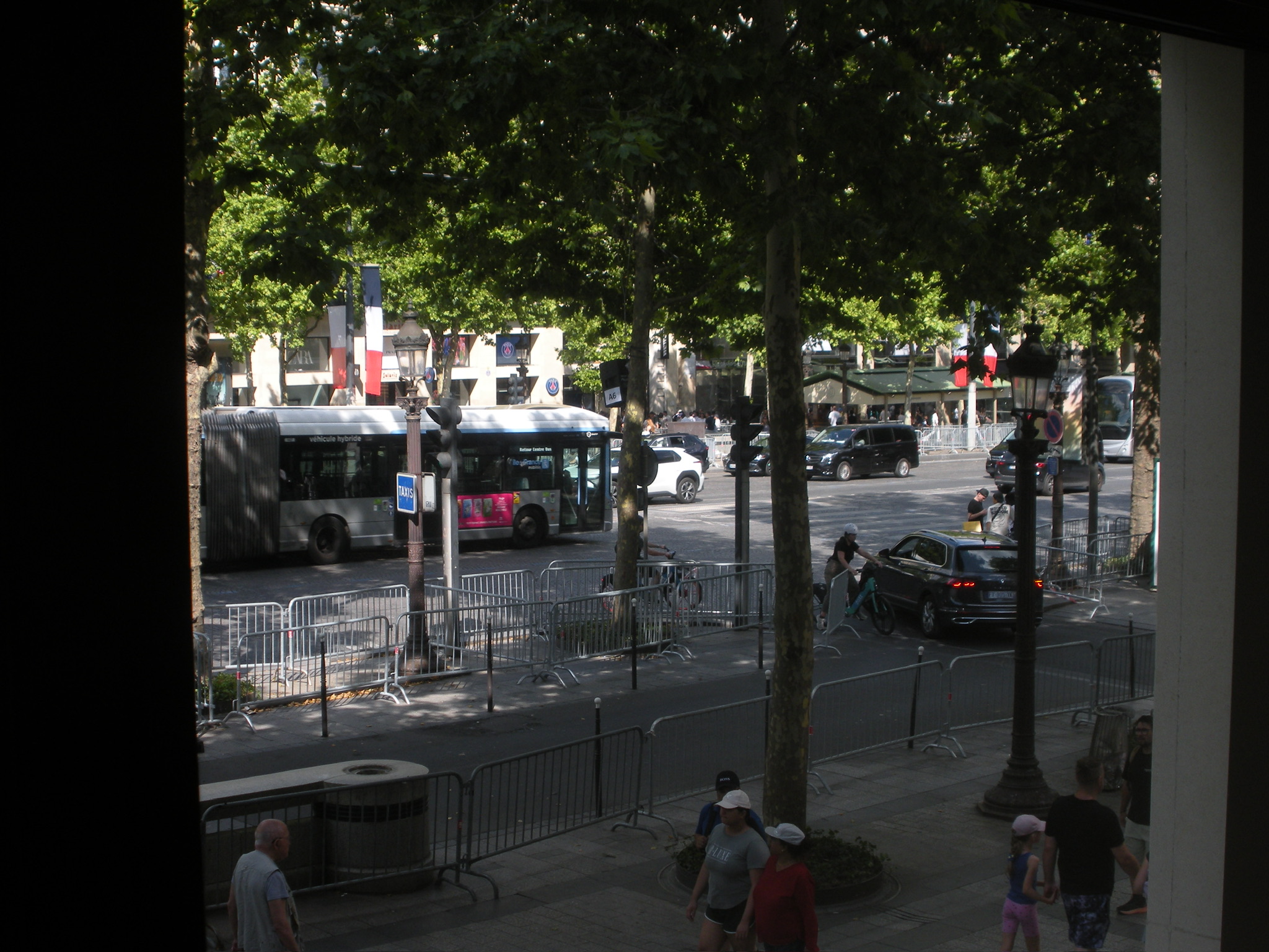 PARIS SUMMER 25 photo